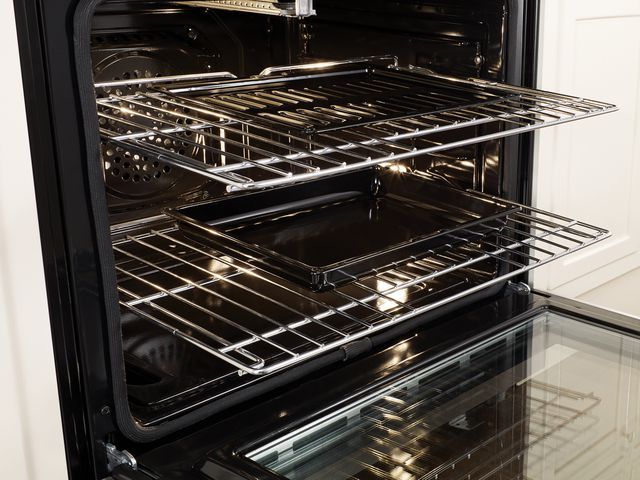 clean oven image